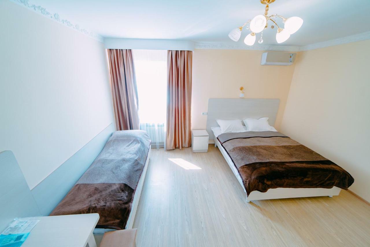 Hotel 224 Almaty Exterior foto